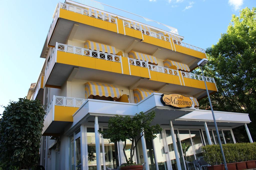 Hotel Massimo Riccione Exterior foto